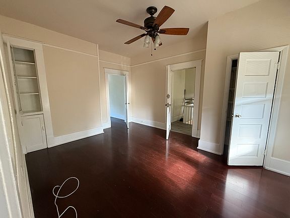 5th image of 418 5th St S APT 3