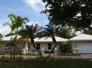 8530 SW 144th St, Palmetto Bay, FL 33158