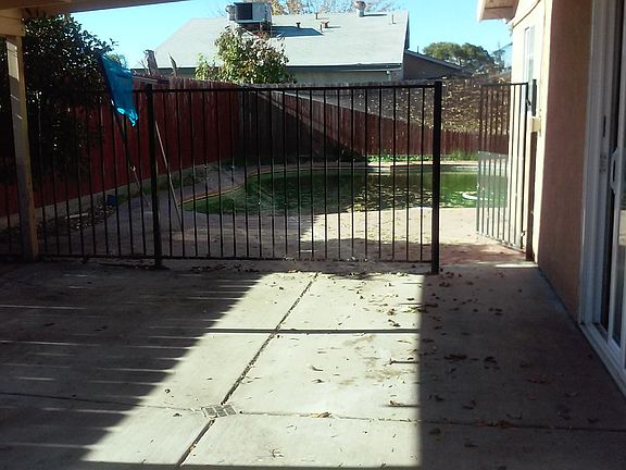 3rd image of 322 Orlando Ln