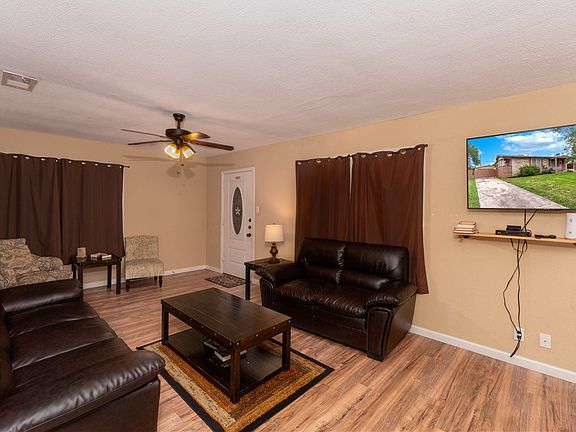 4th image of 958 Shephard Drive