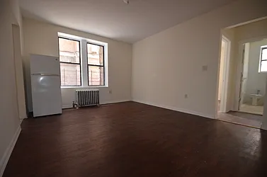 Rented by CITY SKYLINE REALTY INC