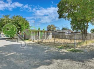 1127 Rood Ave, Sacramento, CA 95838