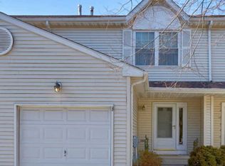 742 Morris Ct, Florence, NJ 08518