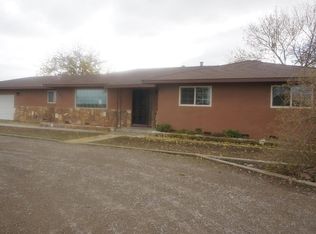 21881 W Pioneer Rd, Los Banos, CA 93635