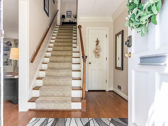 4th image of 353 Stanbery Ave