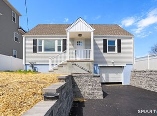 115 Washington Pkwy, Stratford, CT 06615