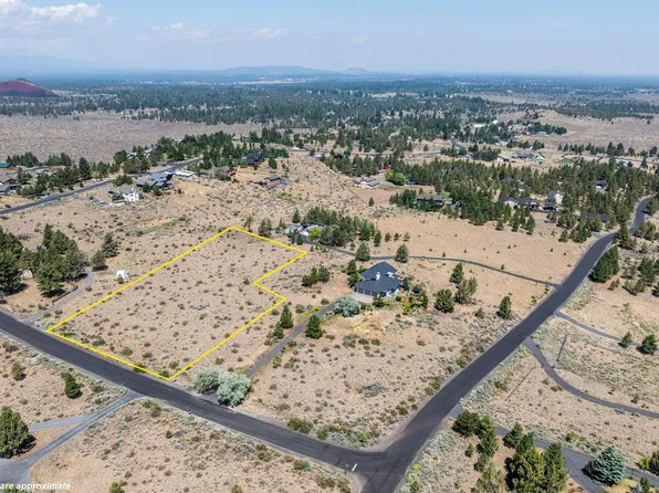 59633 Calgary Loop, Bend, OR 97702