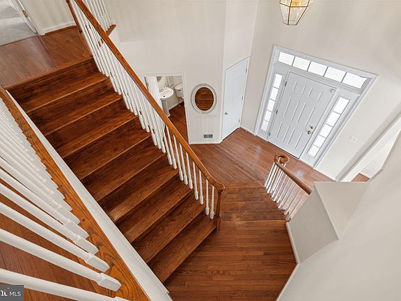 5th image of 6782 Jefferson St