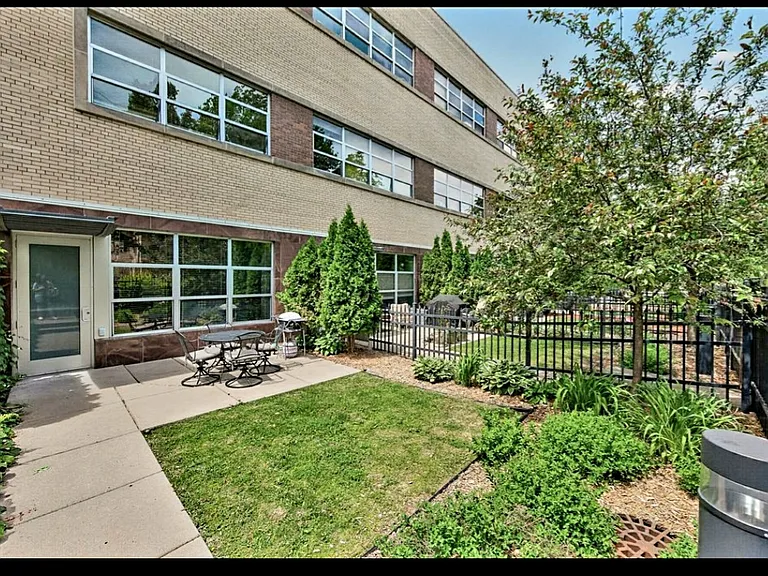 111 E Franklin Ave #109 — Photo 1