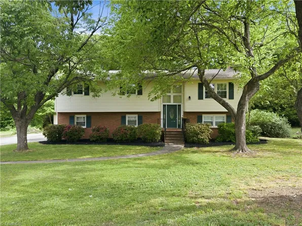 146 Marajo Ct, Winston Salem, NC 27127