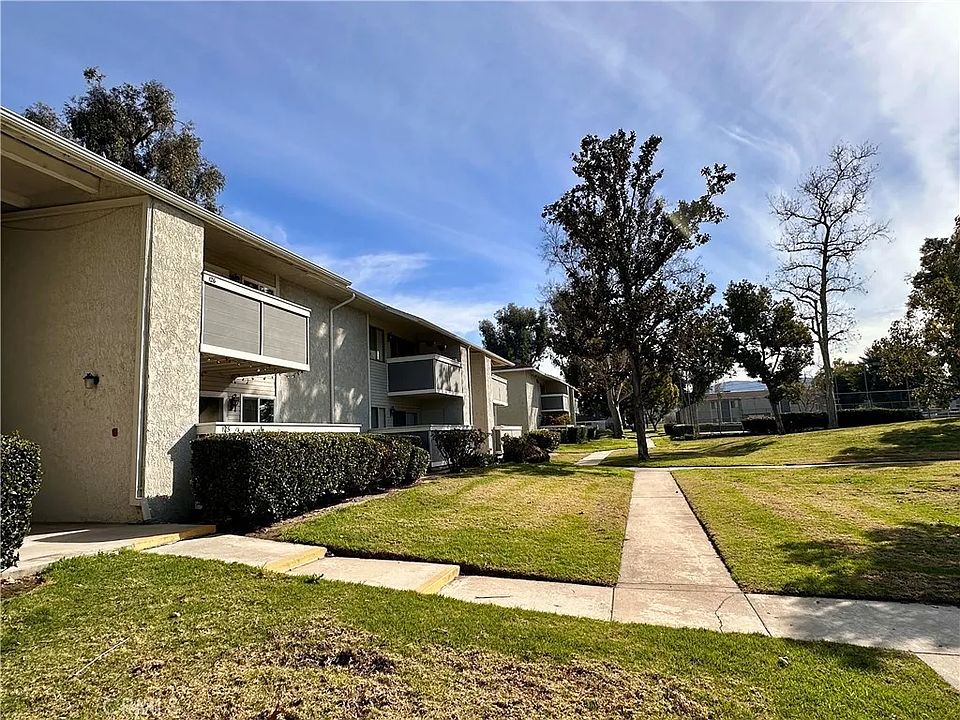 Front of unit view from walkway