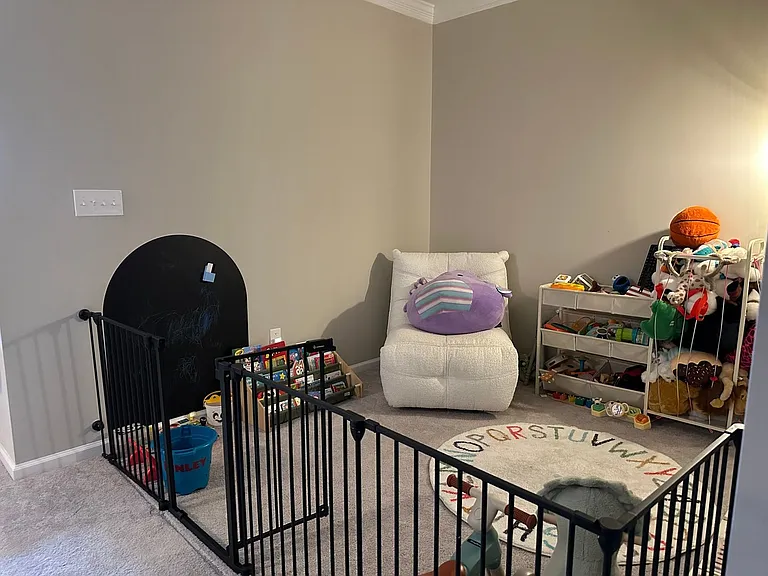 1502 Kathy Ann Way E — Photo 10