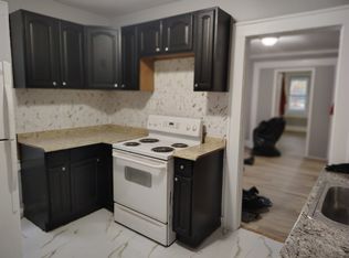 81 22nd St #B, Irvington, NJ 07111