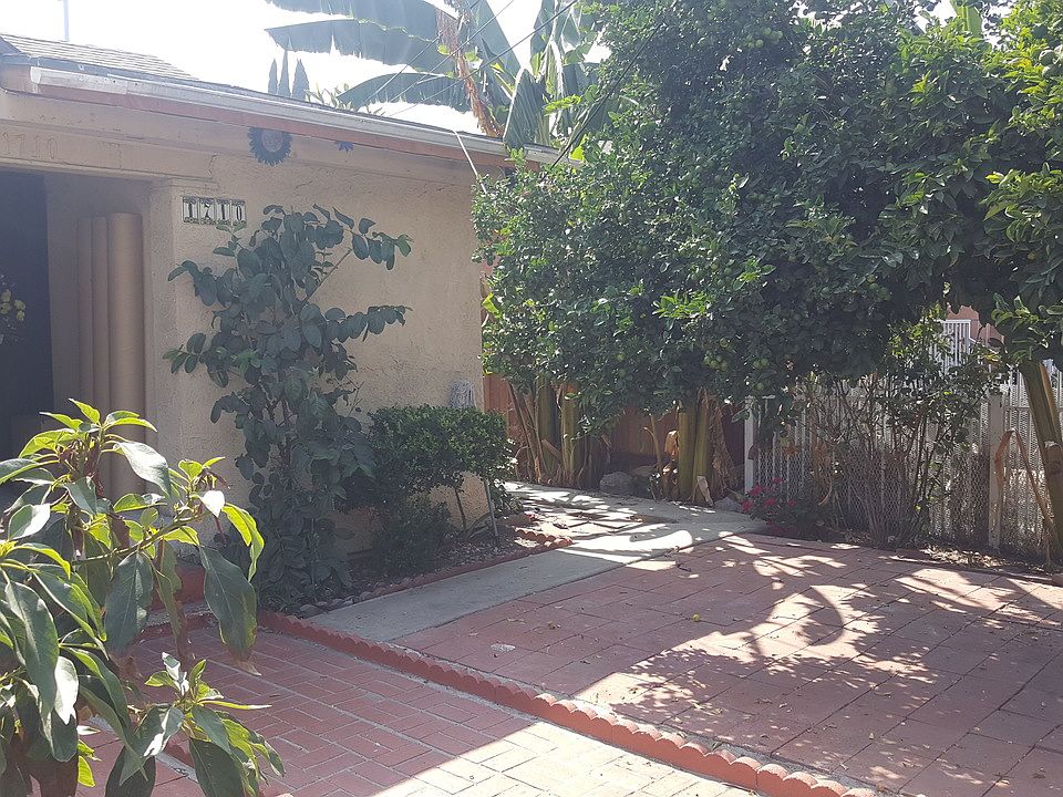 2nd image of 1710 E 63rd St