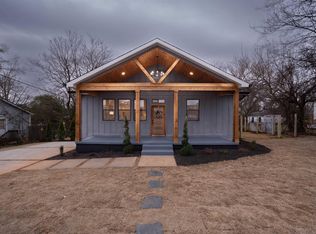 28 6th St, Greenville, SC 29611