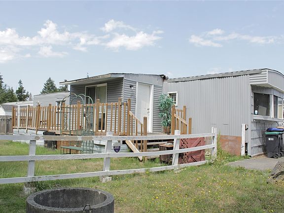 4th image of 1050 Bowlby Rd #31