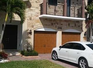 7060 NW 106th Ave #1, Miami, FL 33178