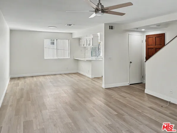 419 N Exton Ave APT 6, Inglewood, CA 90302