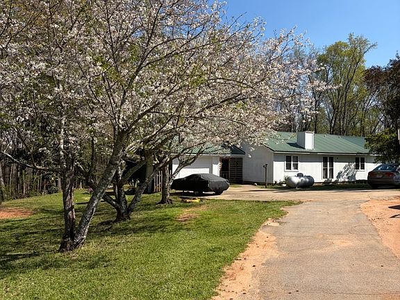 5th image of 143 Hammond Rd