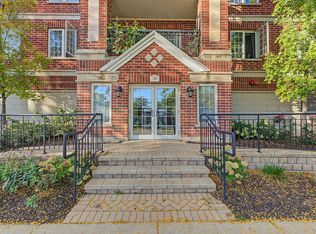 124 W Colfax St UNIT 208, Palatine, IL 60067