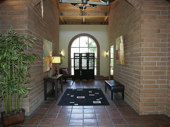 entry gallery