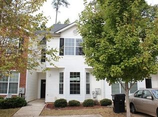 7686 Creekside Ln, Riverdale, GA 30296