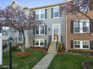 7470 Gadsby Sq, Alexandria, VA 22315