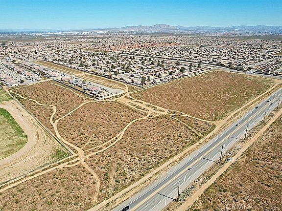 2nd image of 5 Palmdale Rd