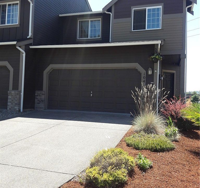 1st image of 104 61st Pl SE