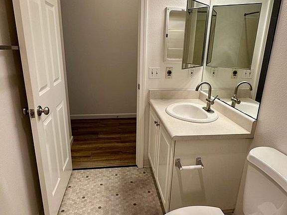 4th image of 3230 Eastlake Ave E APT 202