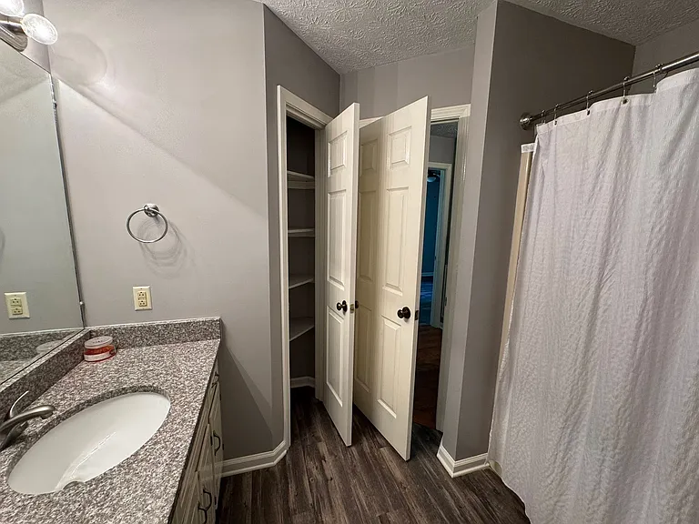 110 S Dove Ct — Photo 20