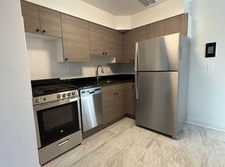 6705 N California Ave, Chicago, IL 60645