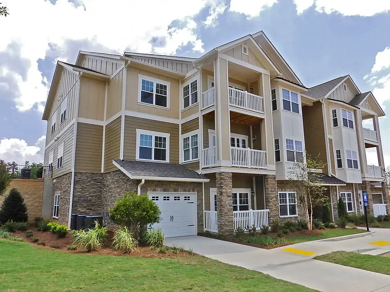 Lullwater At Riverwood — Photo 2