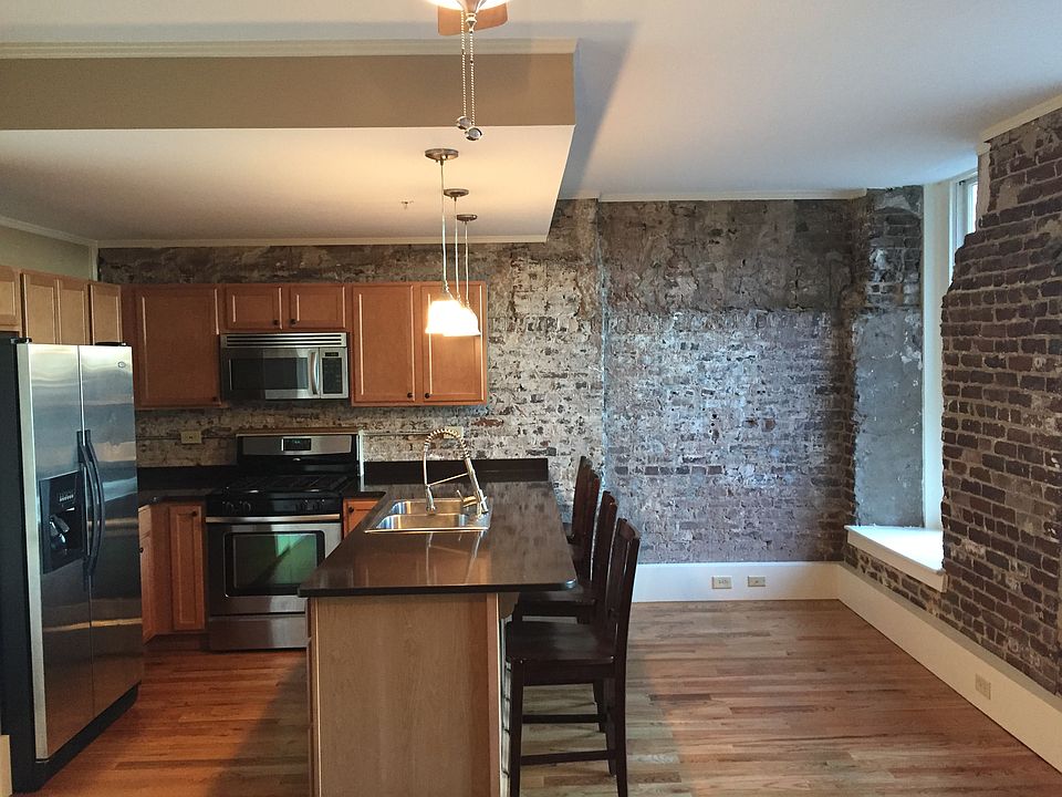 1st image of 122 S Gay St APT B101