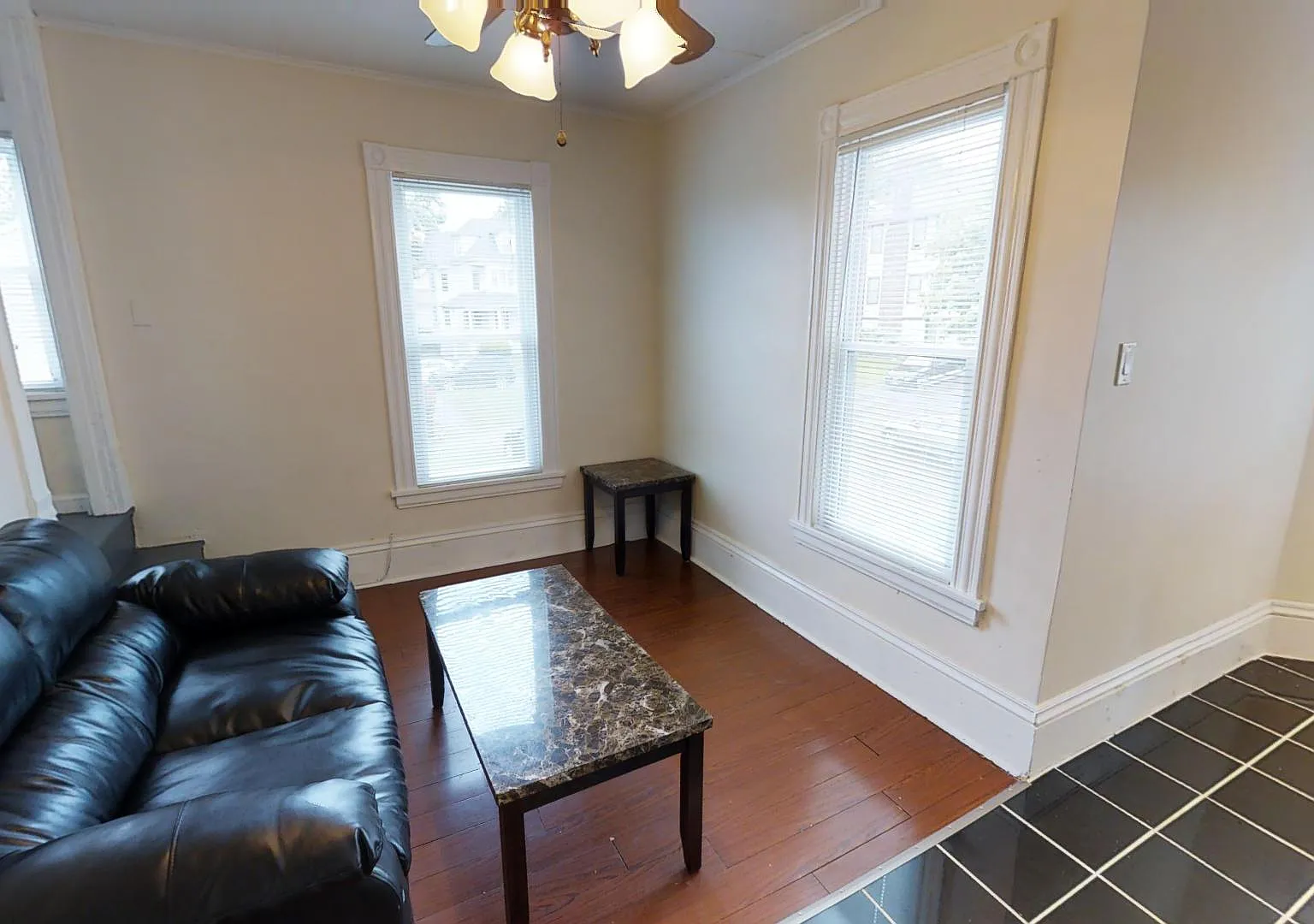 4 bed, 1.5 bath, $2,600 — Photo 3