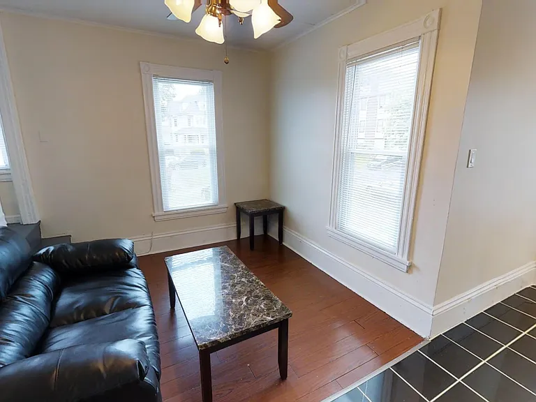 127 Comstock Pl — Photo 3