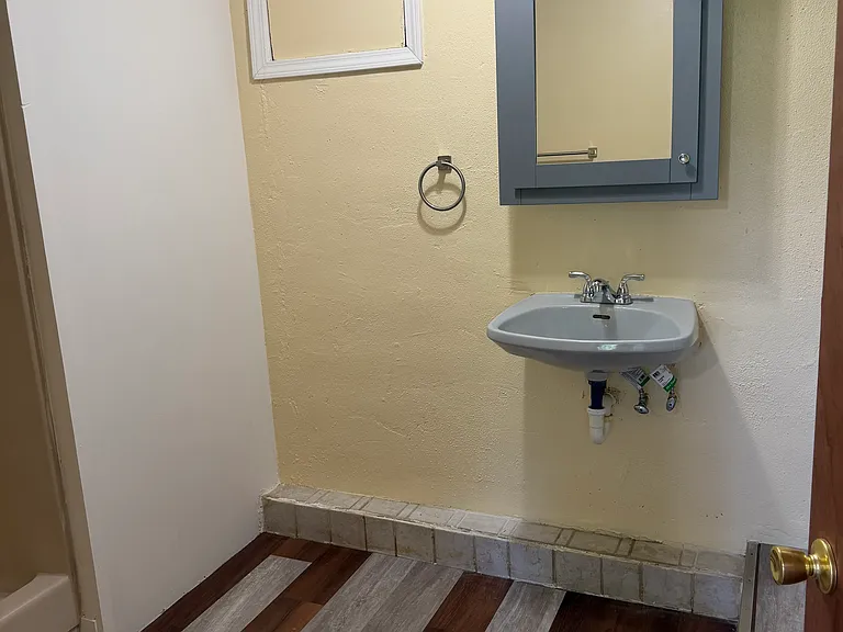 1315 Rockhill Cir — Photo 18