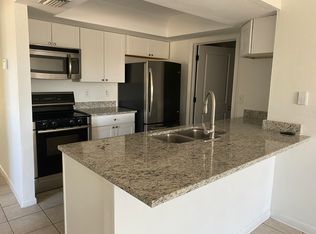 917 Cape Coral Pkwy W, Cape Coral, FL 33914