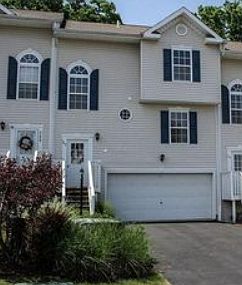 1st image of 245 Mountain Dr
