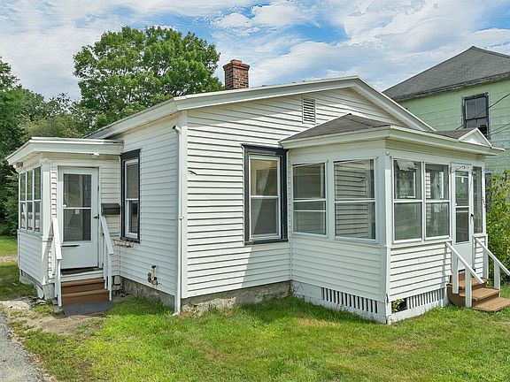 3rd image of 252 Wight Street