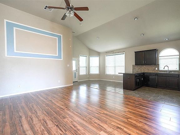 5th image of 22582 Valley Canyon Ln