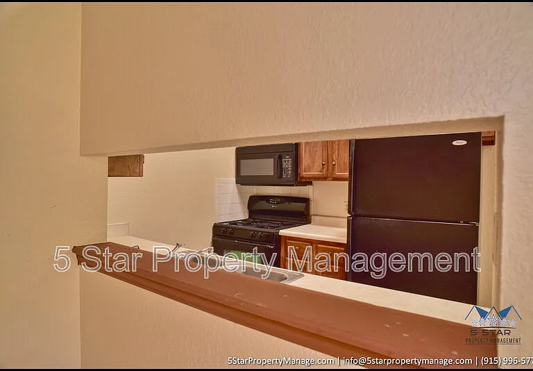 11645 Gordon Cooper Ln — Photo 24