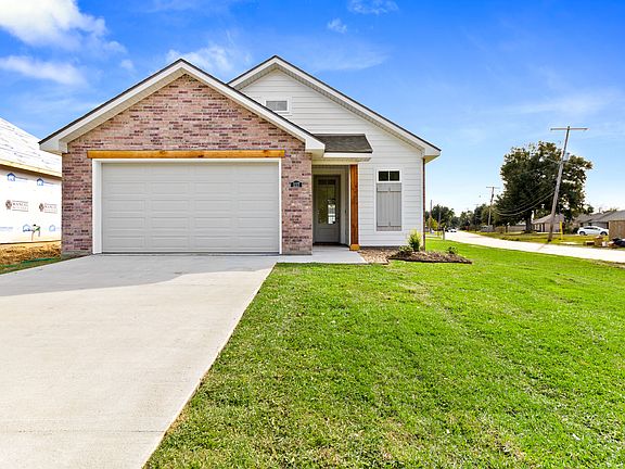 3rd image of 117 Overhill Dr
