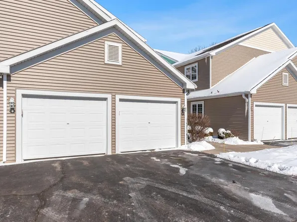 772 Bridlewood DRIVE #B 5102, Hartford, WI 53027
