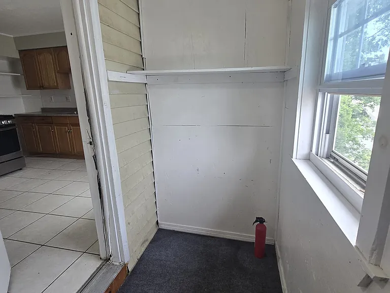 40 Hurd St #2 — Photo 6