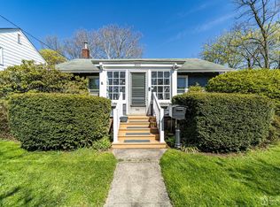 360 Vosseller Ave, Bound Brook, NJ 08805