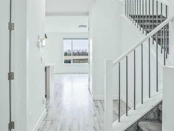 4th image of 1025 N Iron Landing Way