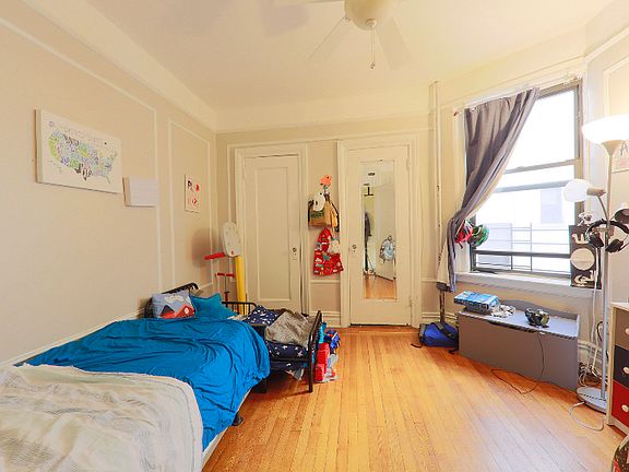 4th image of 116 Cambridge Pl APT 3A