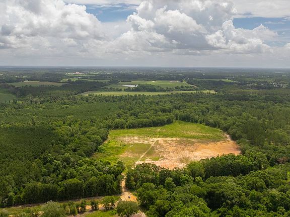 3rd image of 3601-3701 Tallokas Rd