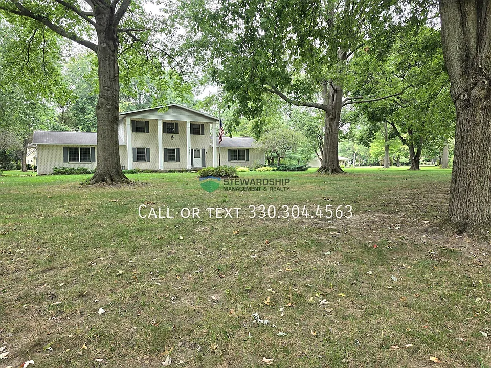 11877 William Penn Ave NE